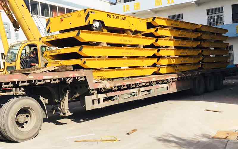 帕菲特電動平車廠出入口馬來西亞的二輛低電壓電平車成功發(fā)貨